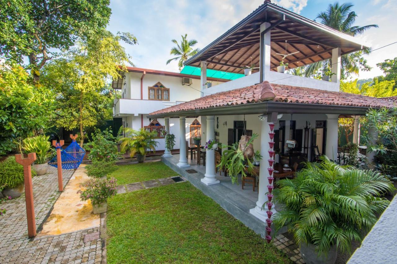Green Villa Unawatuna Esterno foto